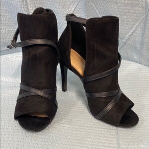 Christian Siriano size 9 Black‎ Heeled Boots with stiletto Heel adjustable